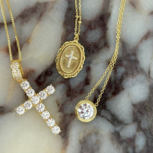 CROSS PENDANT NECKLACE